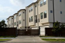 Comment bien débroussailler les abords de maison ?
